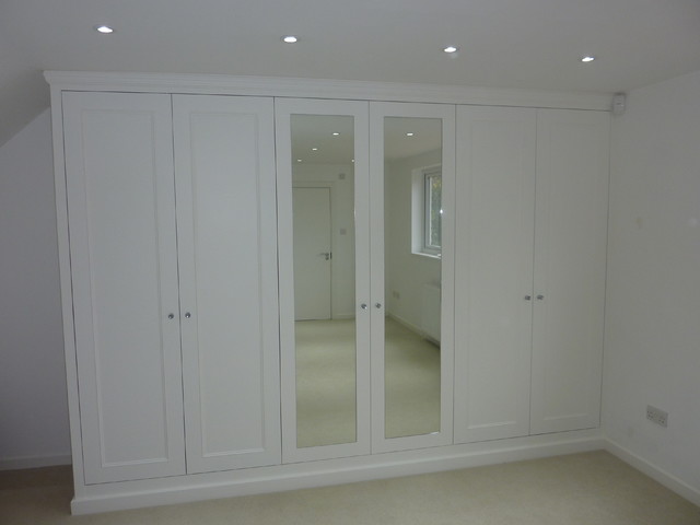 Classic Shaker Loft Wardrobe klassisk