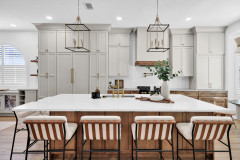 Kitchen of the Week: Warm, Elegant Style in a New Open Plan