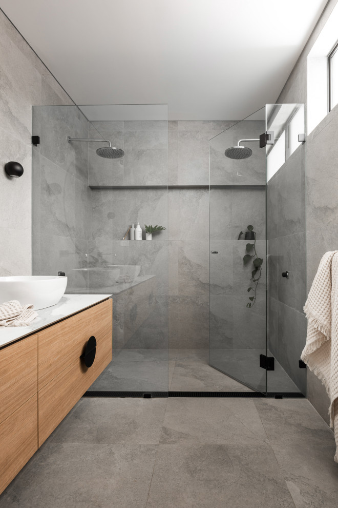 Inspiration for a bathroom remodel in Perth
