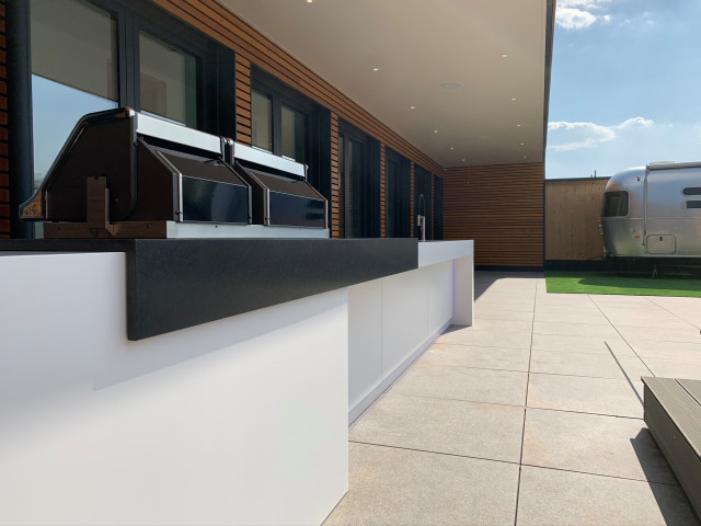 Outdoork&uuml;che Corian trendy-terrasse