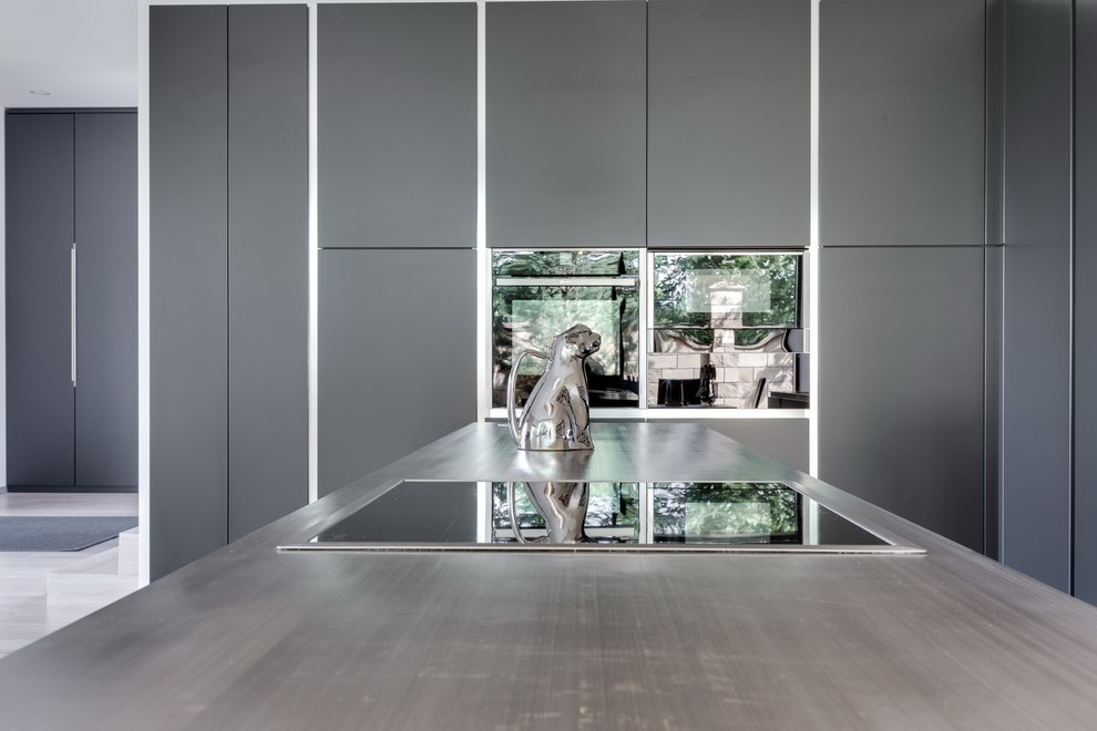 Кухня черного цвета