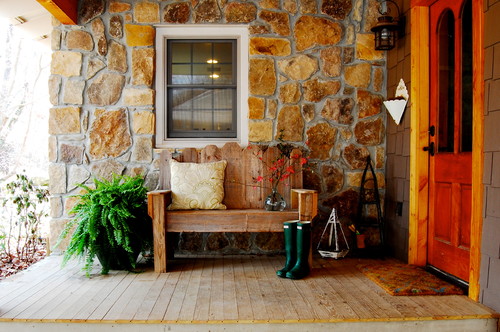Farmhouse Decor??  You've seen it, what does it mean?  Does it fit your style?