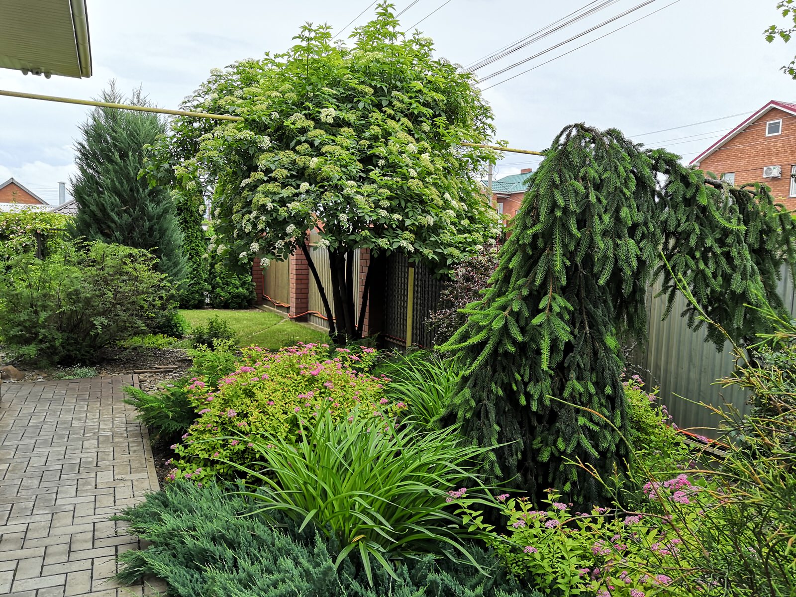 Маленький внутренний дворик