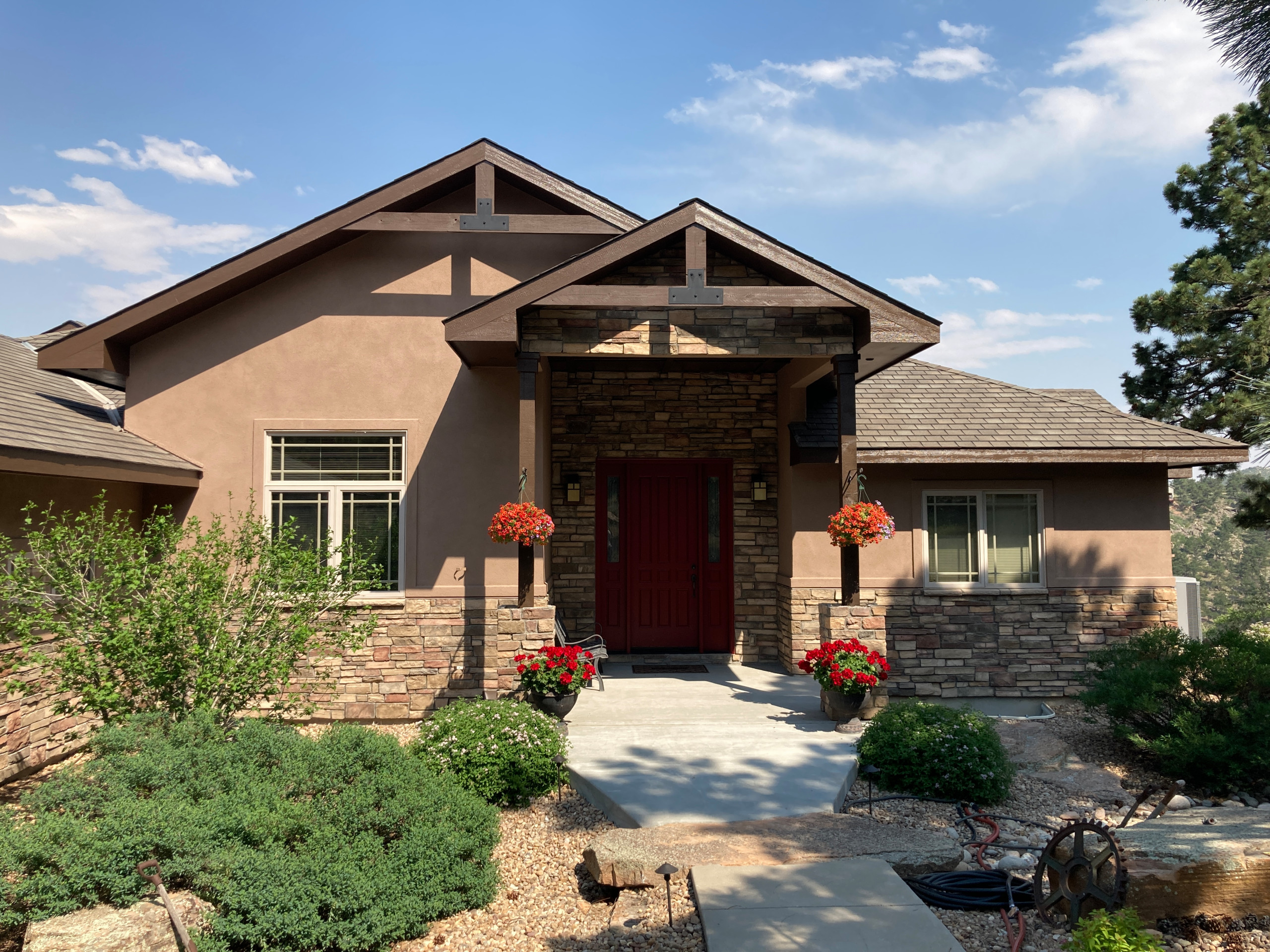 Custom Lyons Mountain Home