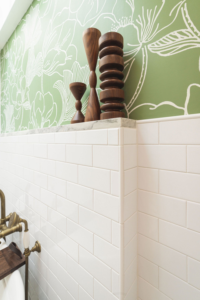 Issaquah/Sammamish, WA Wallpaper luxury master bathroom by DHC 2022