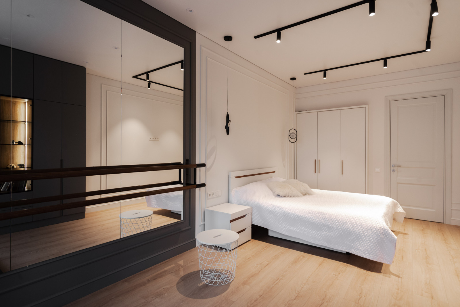 Просторная квартира в серых цветах