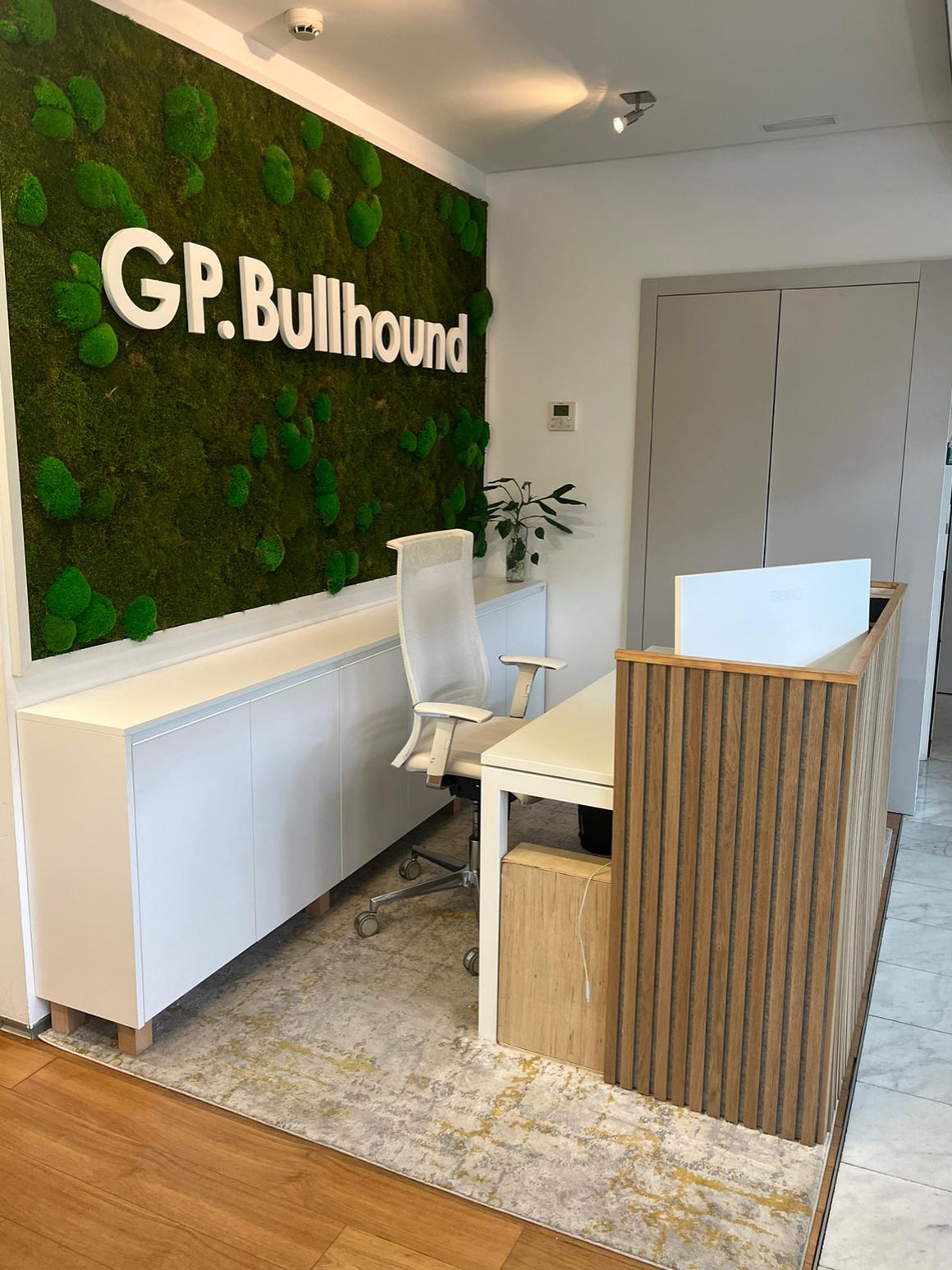 G.P. Bullhound