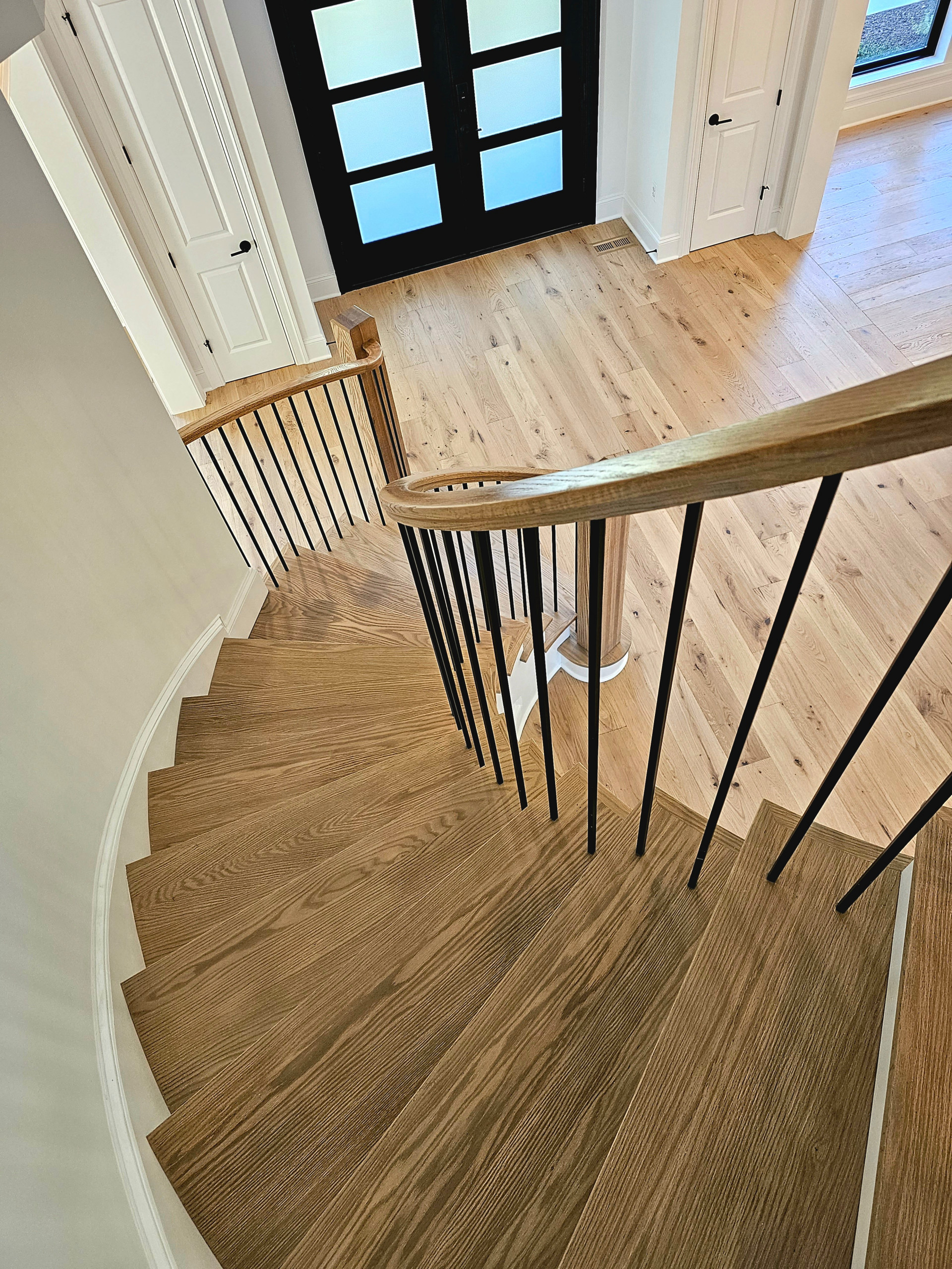 110_Welcoming Elegant Curve in Spacious Home, Bethesda MD 20817