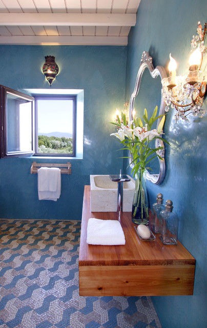 Exotic Mosaic Bathrooms. middelhavsstil-badevaerelse