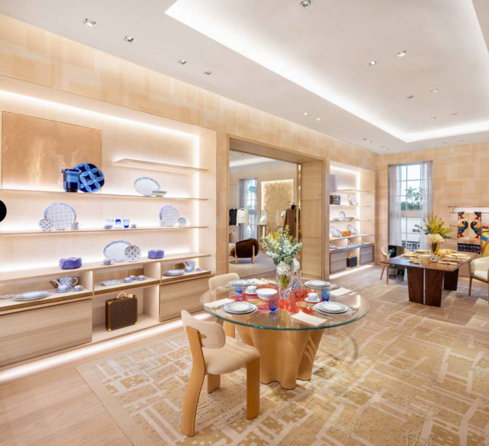 Louis Vuitton Worth Ave