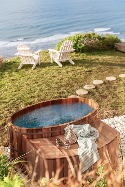 Aurora beach-style-pool