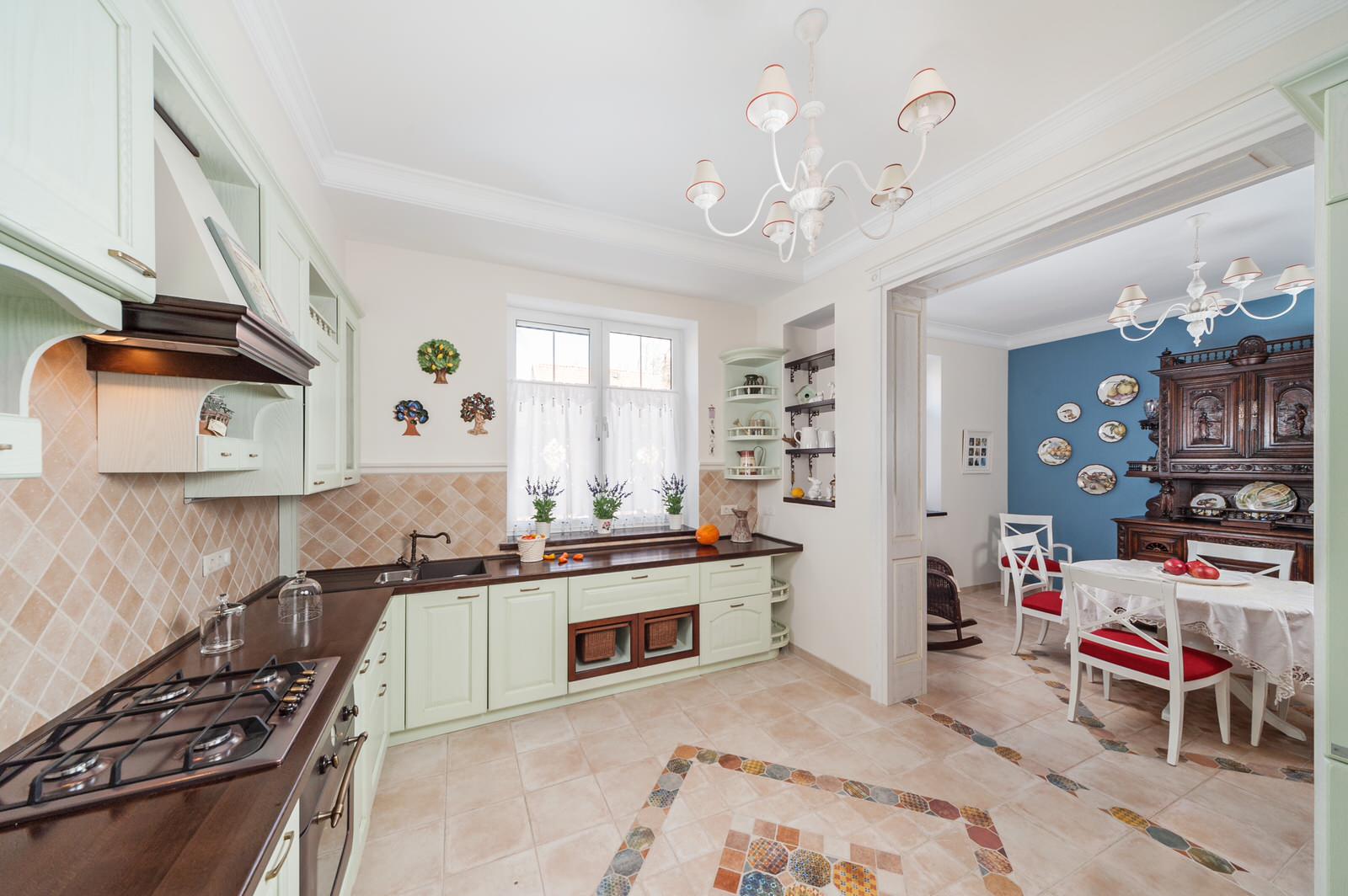 Солнечный дом в Калининграде.