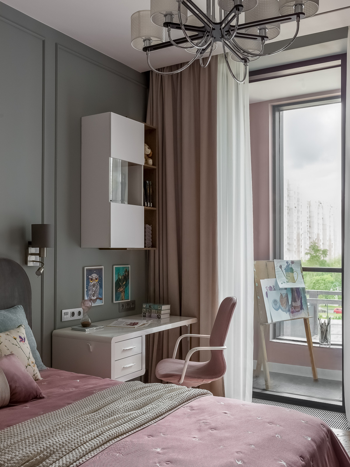 Семейная квартира с интересными дизайнерскими решениями