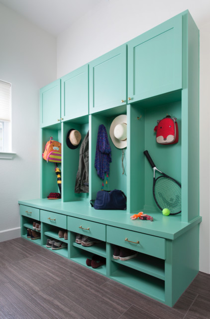 Home design - transitional home design idea in Austin