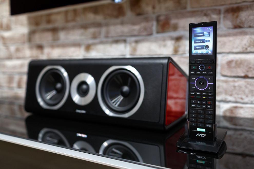 Домашний кинотеатр в небольшой комнате