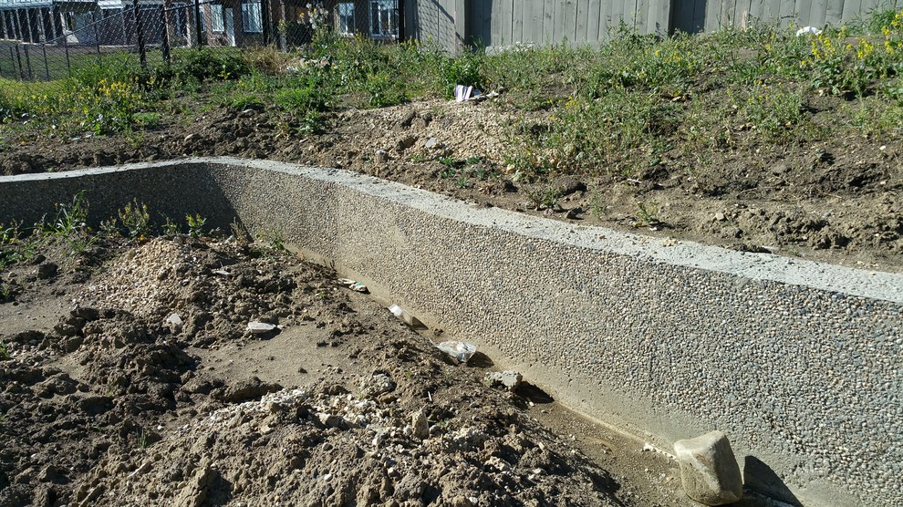Retaining Wall Exposed Aggregate
