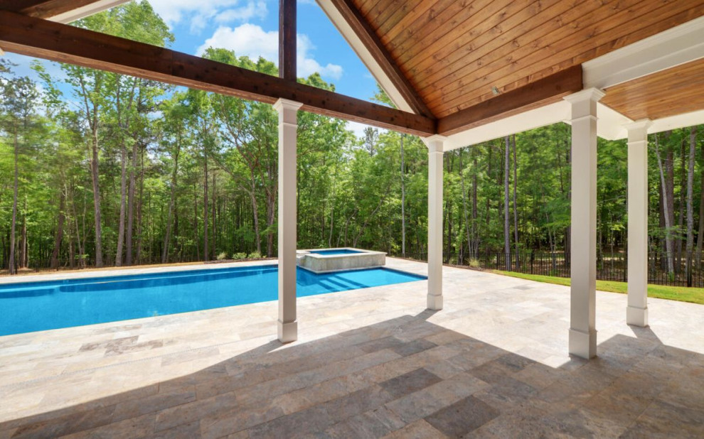 Transitional home design photo in Atlanta