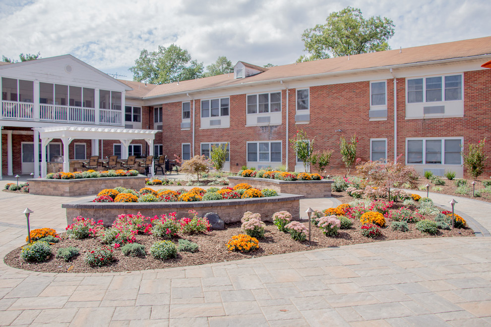 Building a Comfortable Community