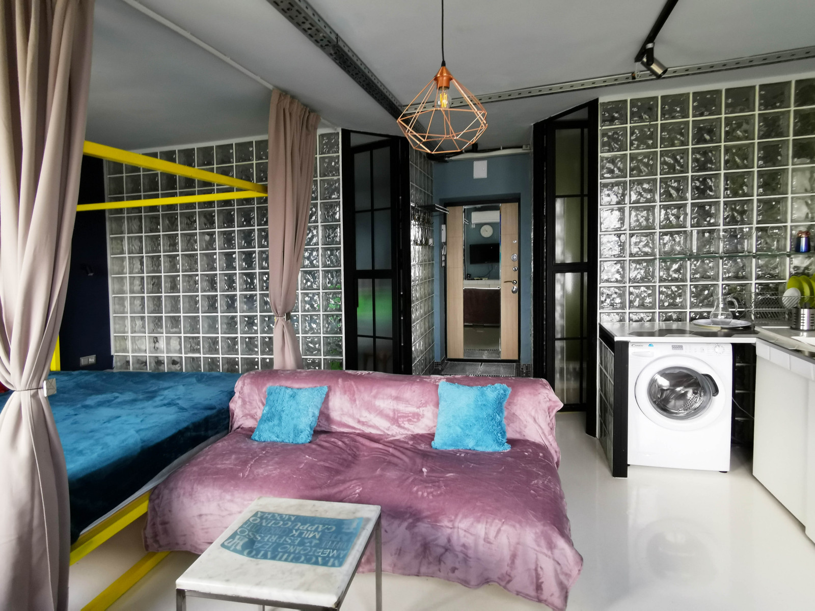 Студия лофт на Неве