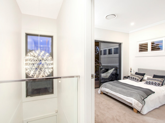 Concord Duplex contemporary-sovrum