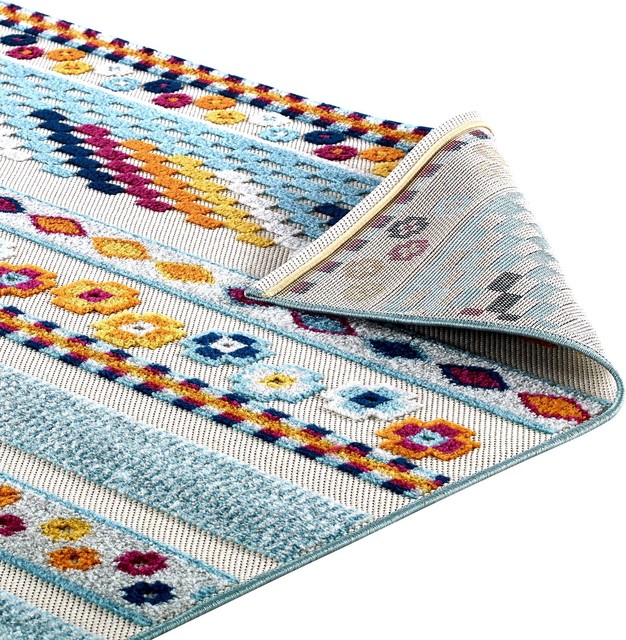 Vintage Abstract Geometric Lattice 8x10 Indoor and Outdoor Area Rug ...