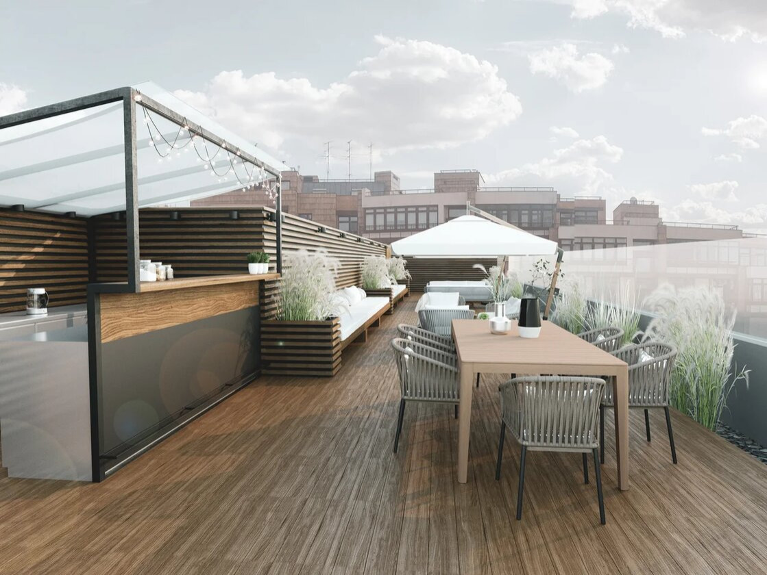 Открытая веранда на крыше исторического центра Москвы