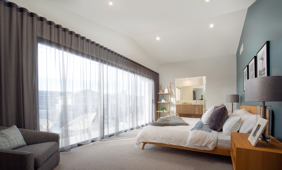 Inspiration for a scandinavian bedroom in Brisbane.