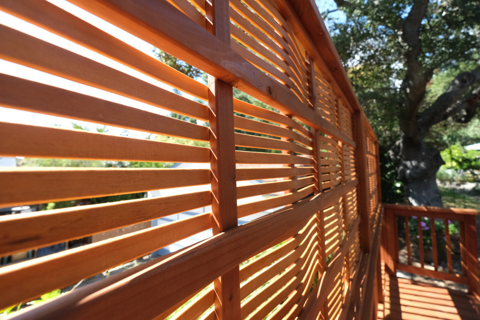 The Art Privacy - Deck Refurbish and Custom Privacy Screen