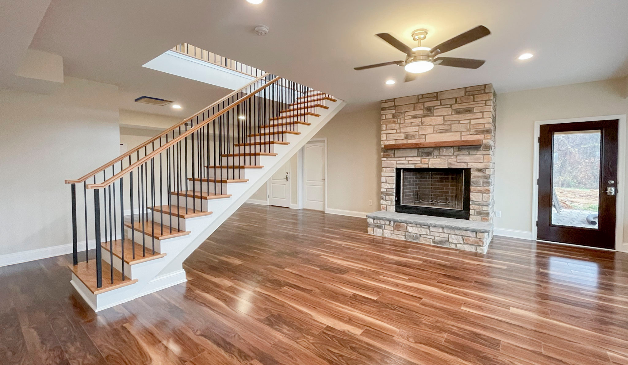 97_Airy Straight-Floating Staircase in Transitional-Mountain Home, Luray, VA 228
