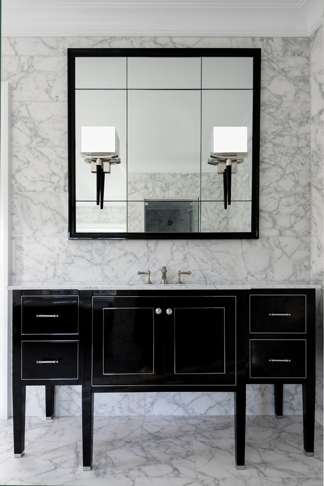 Long Island House -  Vanity and Medicine Cabinet