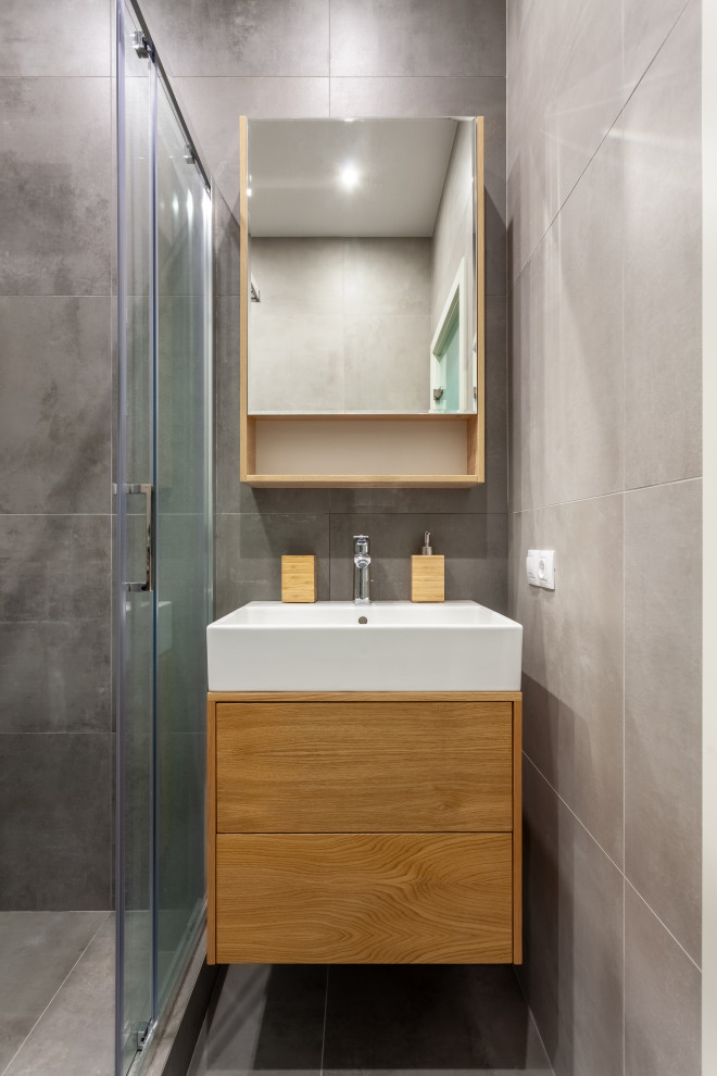 Подвесная тумба под раковину и тумба с зеркалом