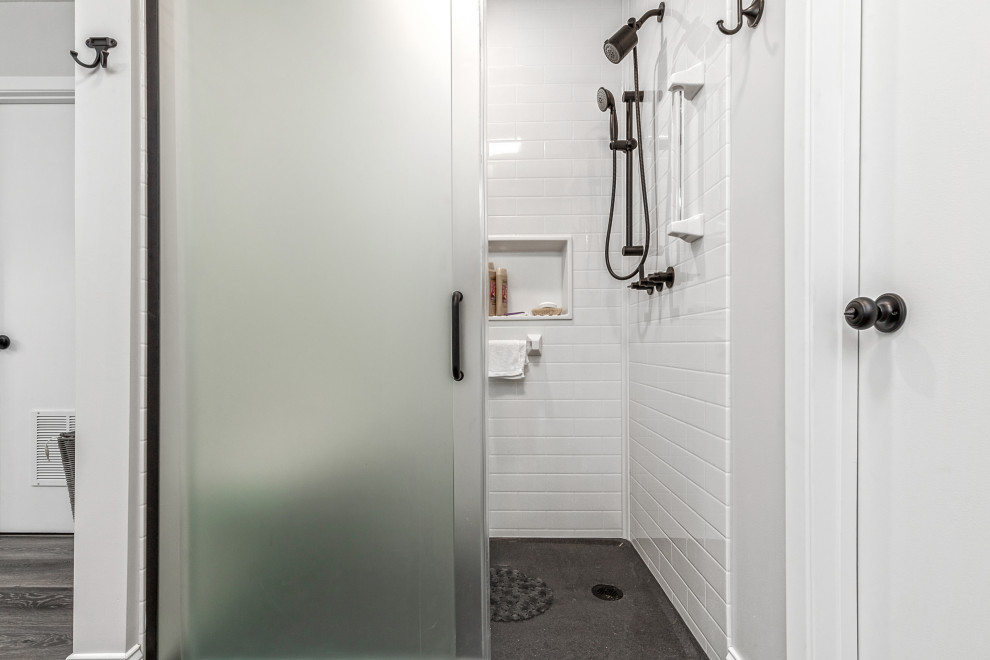 Lake Bathroom & New Flooring update