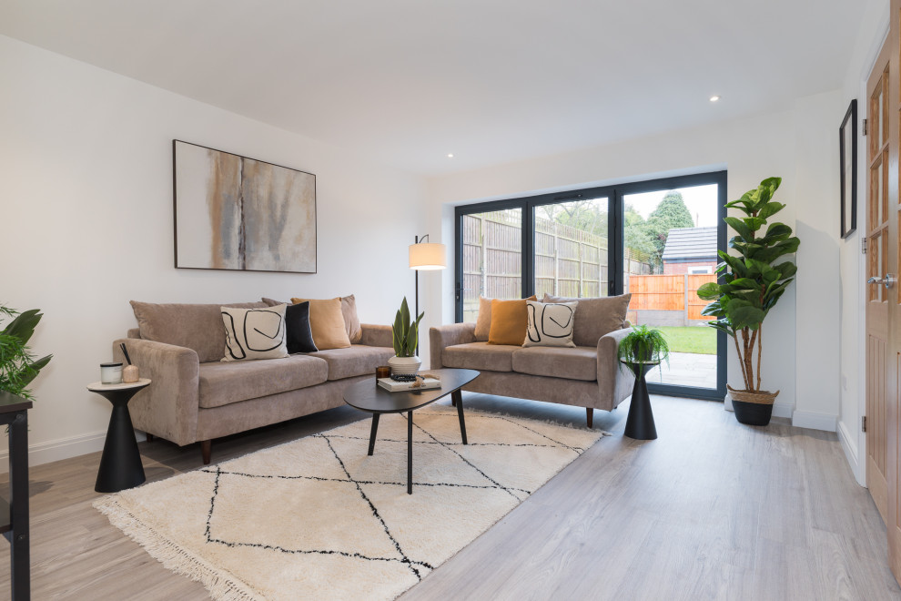 Bosworth Close - New Build - Stage to Sell