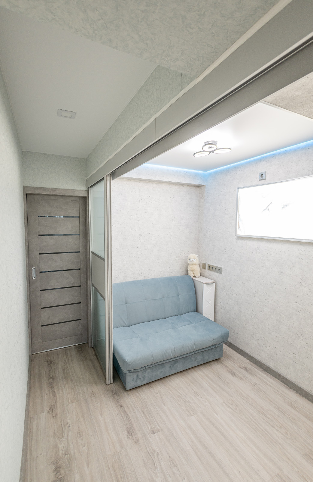 Больше не проходная комната