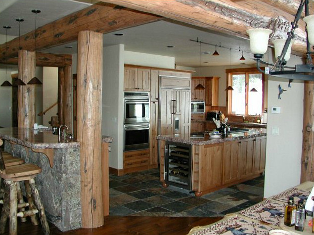 Kitchen - kitchen idea in Denver