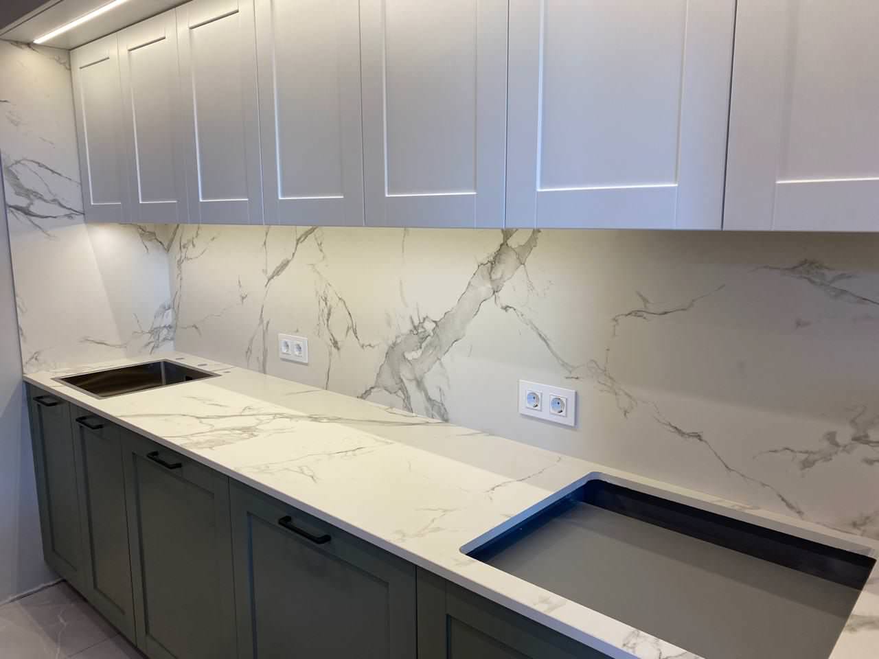 Столешница и стеновая панель Dekton Aura