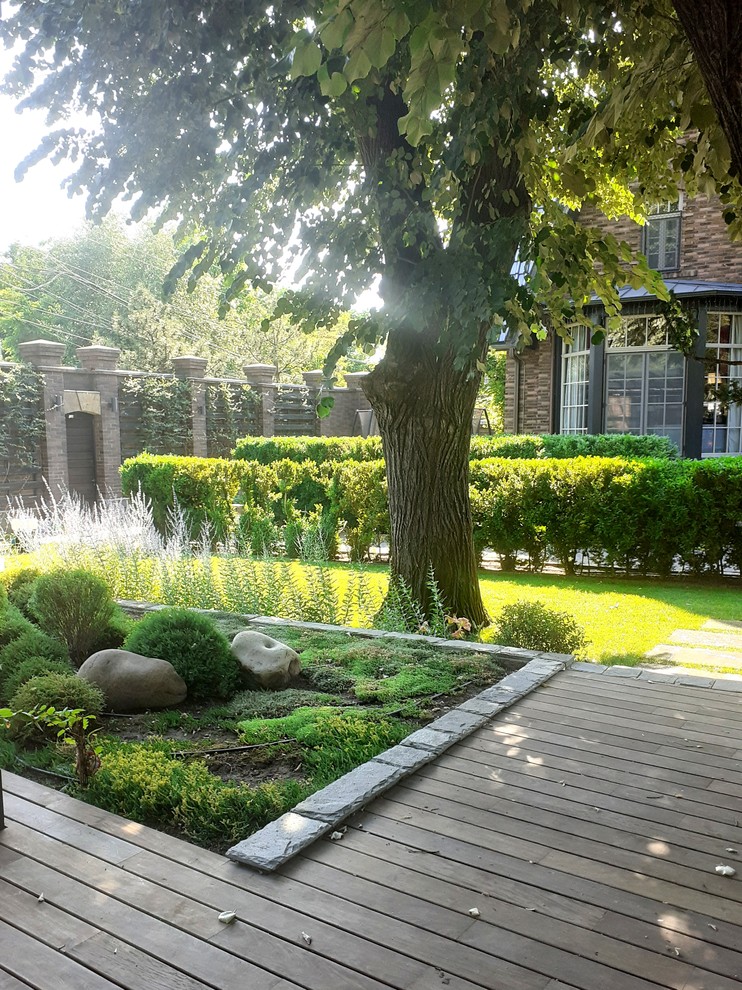 Сад с японскими интонациями.