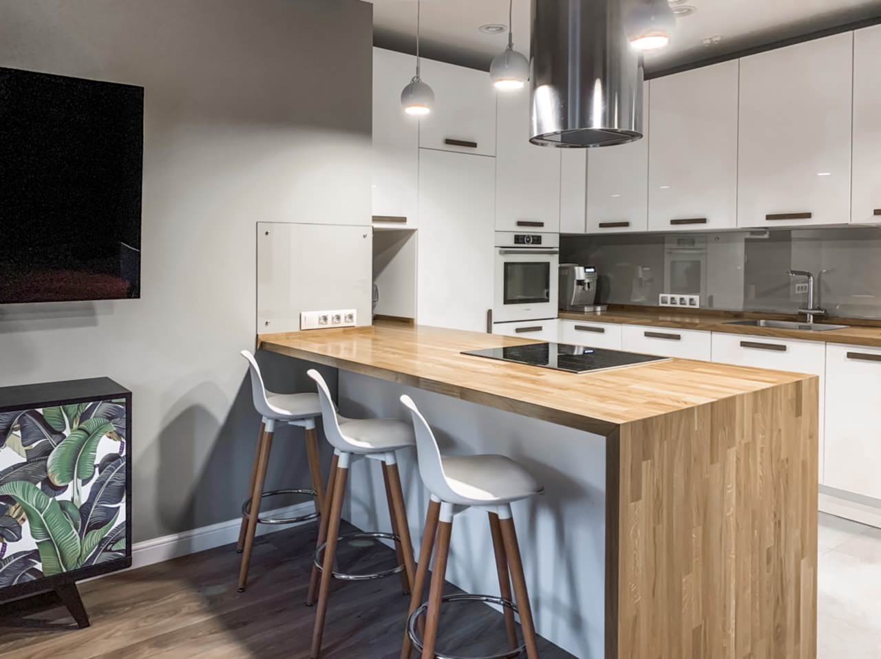 Квартира с прозрачной ванной