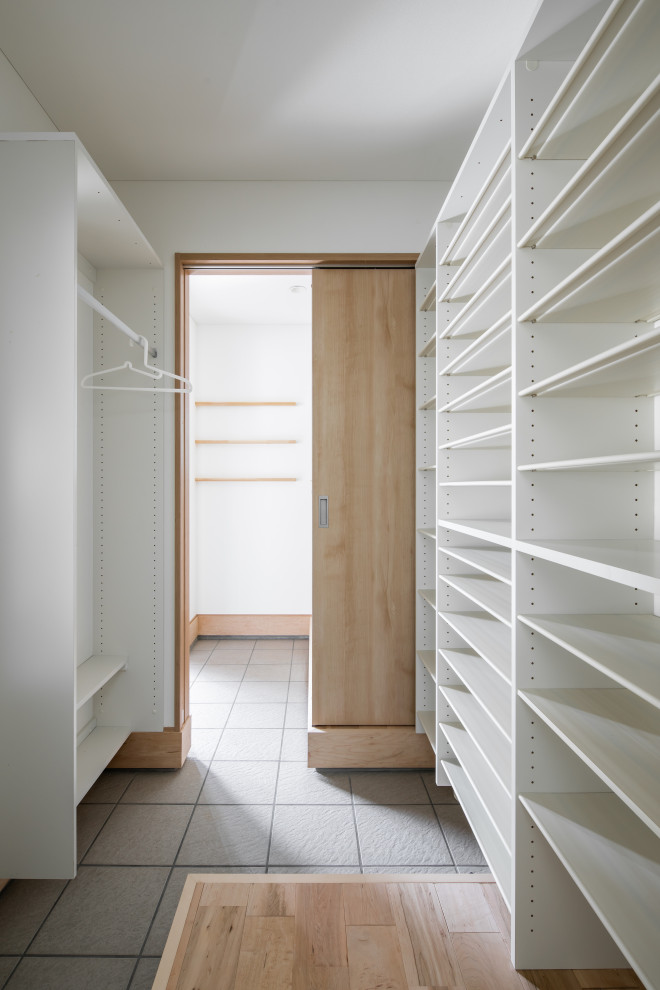 他の地域にあるアジアンスタイルのおしゃれな住まいの写真