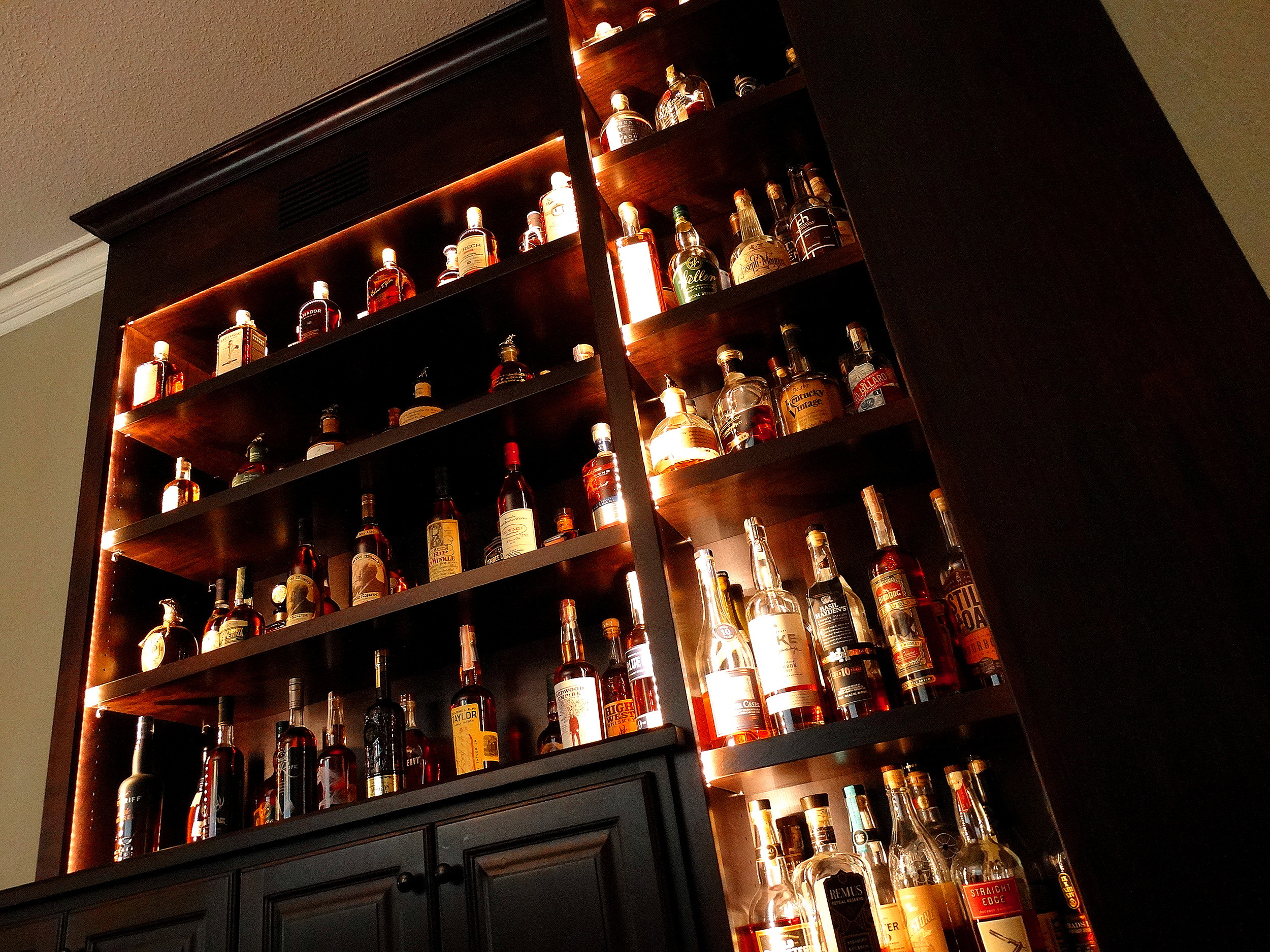 Wauwatosa Residence - Bourbon Bar