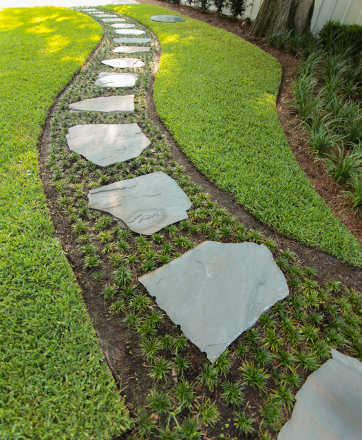 Lake Waccamaw | Irregular Stepping Stones with Dwarf Mondo american-traditional-garden