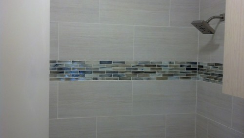 Accent Band Using Stain Gl Looking Tiles Kitchen Remodel A Accent Band Using Stain Gl Looking Tiles Kitchen Remodel A Light Colored Slate For The Backsplash And Beautiful Porcelain Tile Floors