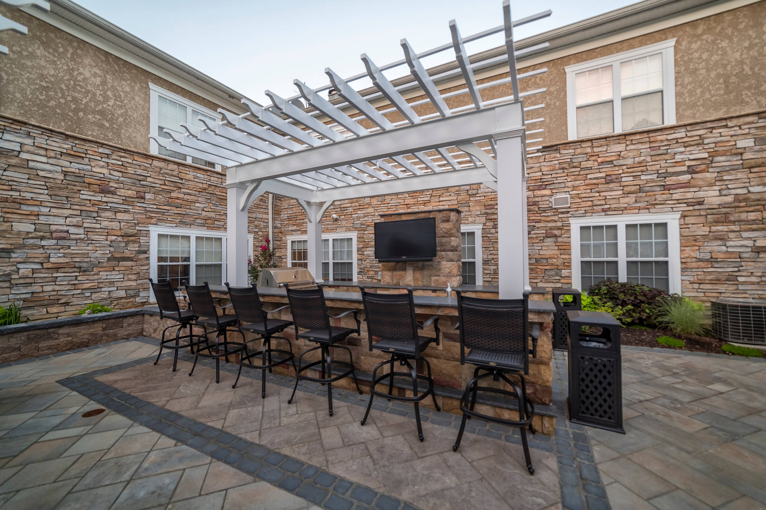 Hamilton NJ Interior Courtyard