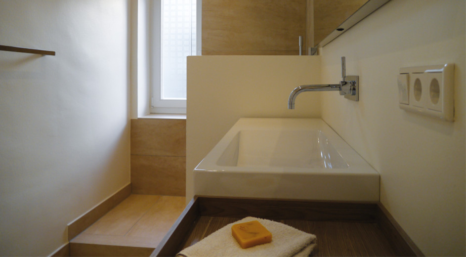 Kleines Bad - Waschbecken