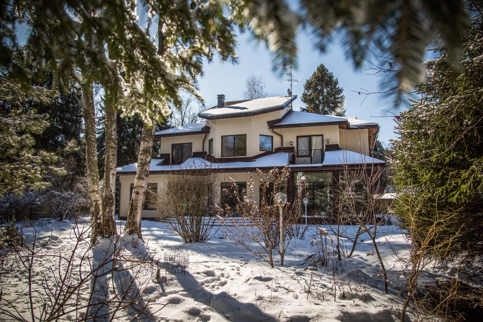 Частный финский каменный дом под Петербургом 320м2