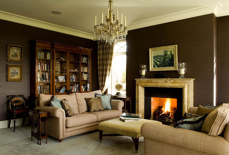Inspiration for a traditional living room in Dublin.