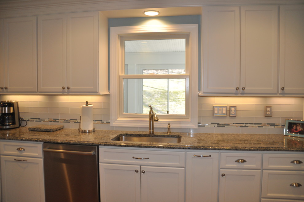 Tranquil Transitional Kitchen
