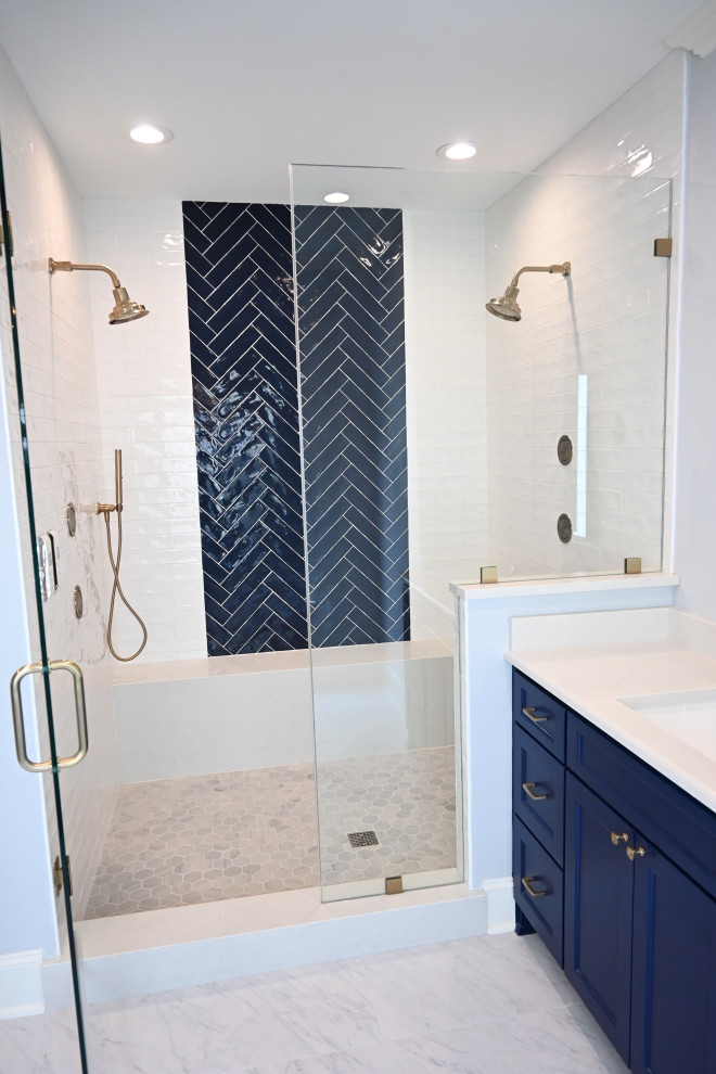 Navy & White Bathroom - Transitional - Bathroom - Dallas - by ...