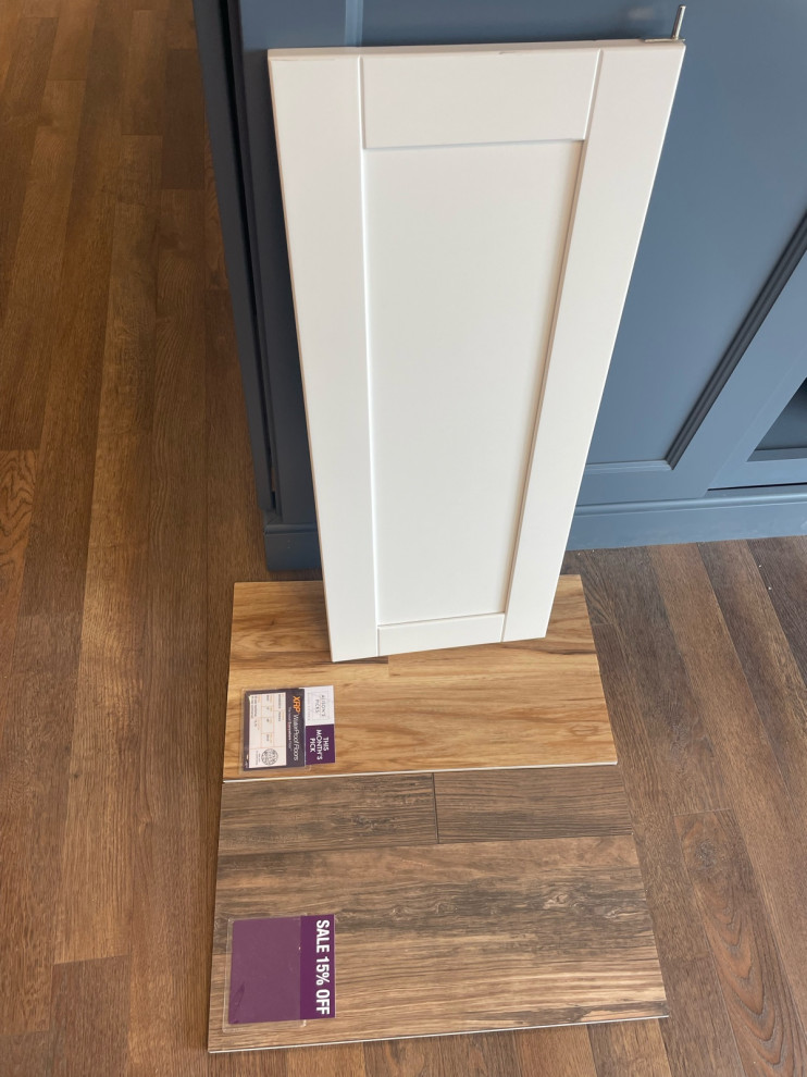 white shaker do they dirty too fast?