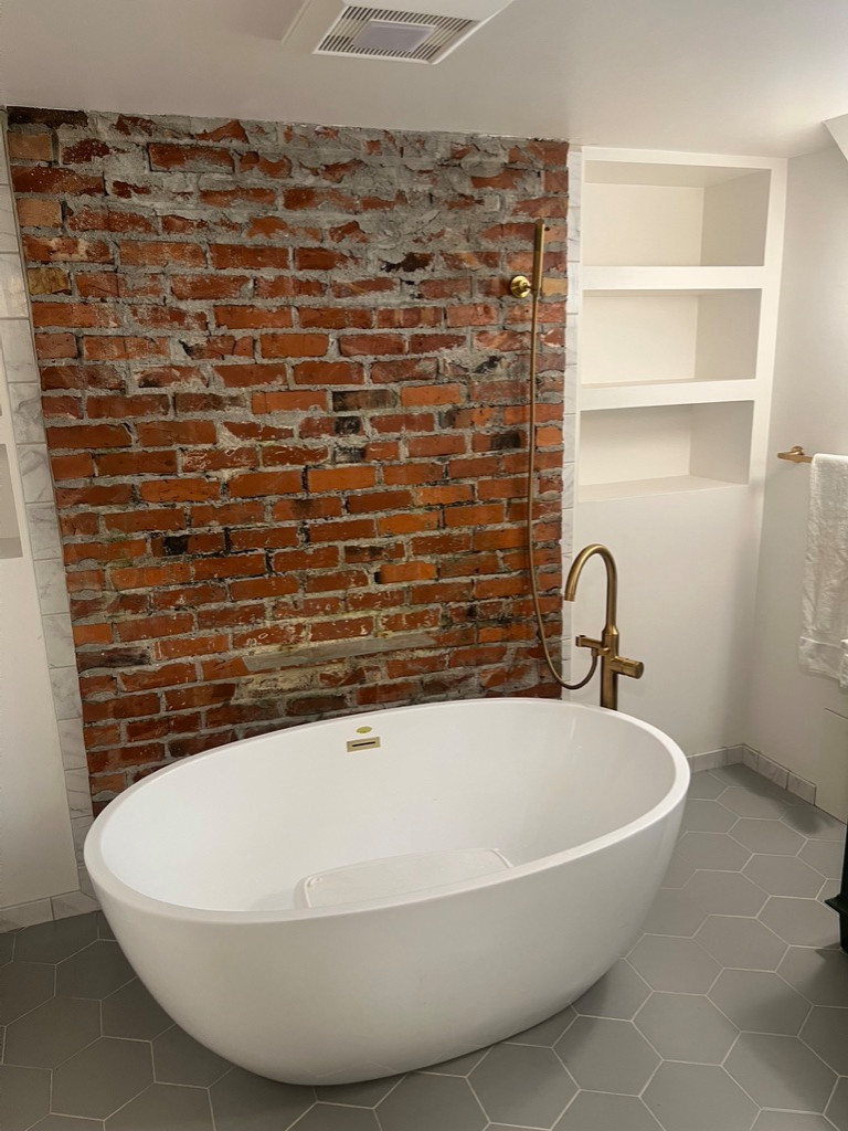 West Seattle Basement BuildoutFinish